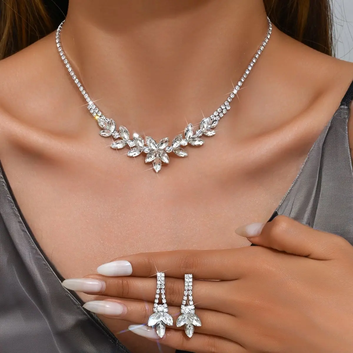 Изысканный комплект украшений  – обзор и цена Body Jewelry Earrings