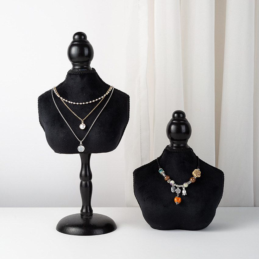 Черная бархатная подставка-ман – обзор и цена Body Jewelry Stores